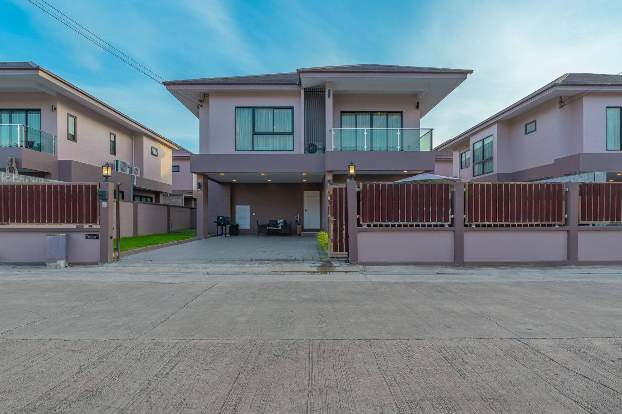 Southern Peak Pool Villa Huay Yai Pattaya Ban Huai Yai Exteriér fotografie